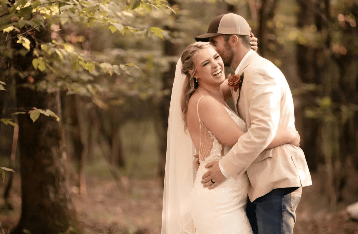 Cabins Wedding Ashley Baxter Photography (1)